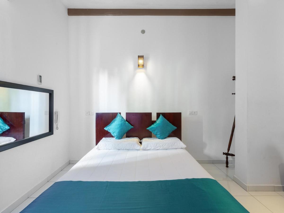 Royal Mount Hotel Dehiwala-Mount Lavinia Exterior foto